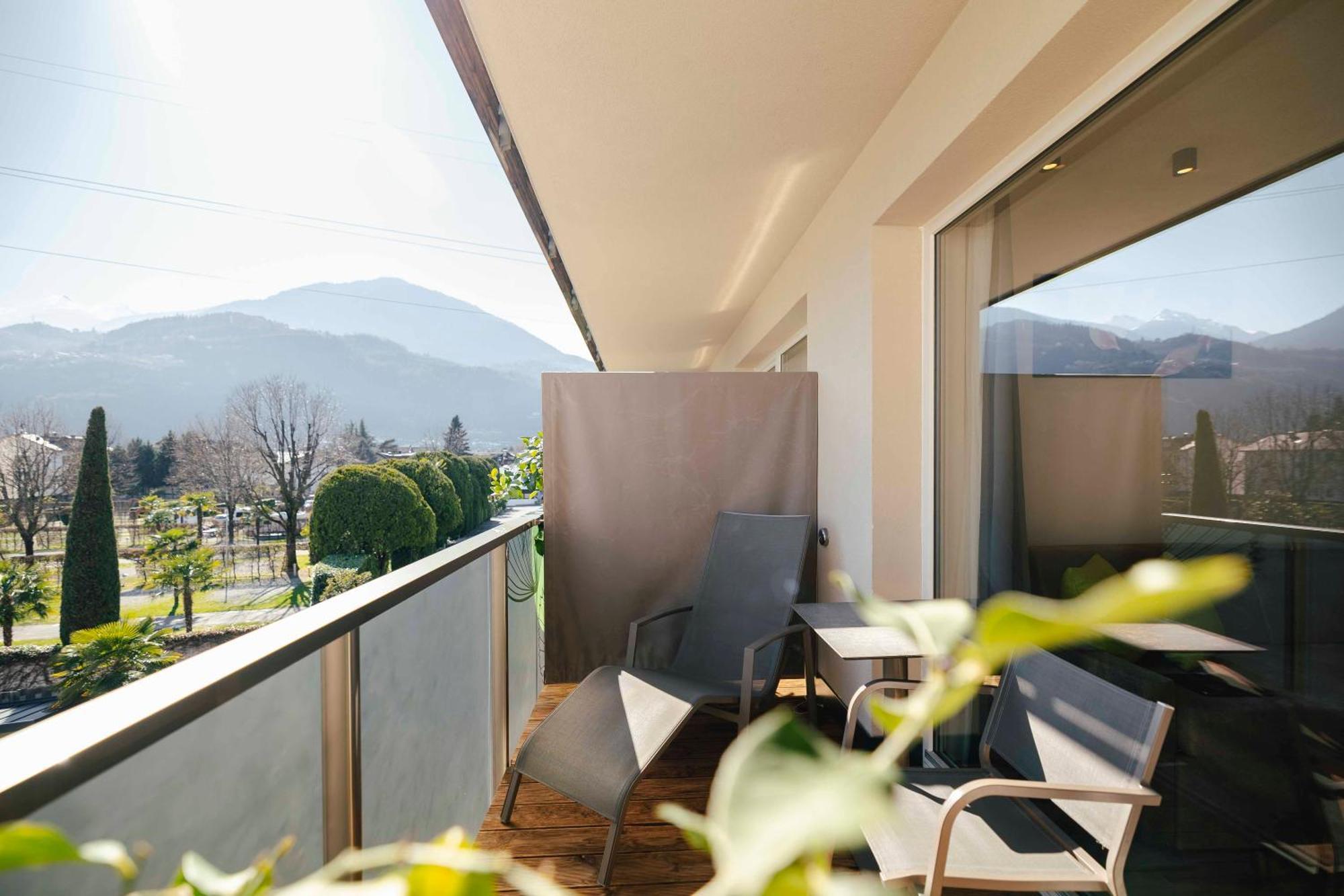 Hotel Pfeiss Лана Екстер'єр фото
